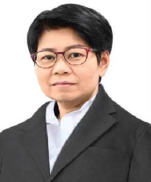 นางดารณี  เคียงประคอง