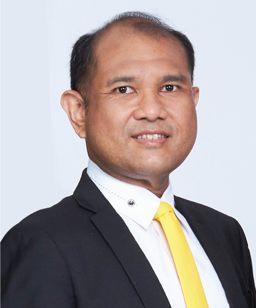 นายนันทวุธ  หิมะมาน